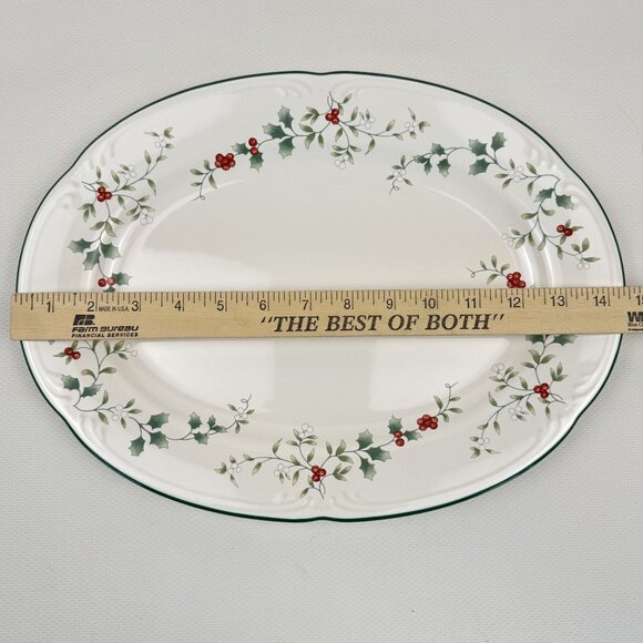 Pfaltzgraff Christmas Winterberry Oval Serving Platter 14.5" Holly Berries Vtg - Picture 7 of 9
